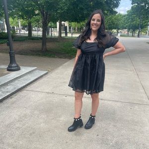 Steel Mill black dress. Worn once to the Taylor swift concert two weeks ago.